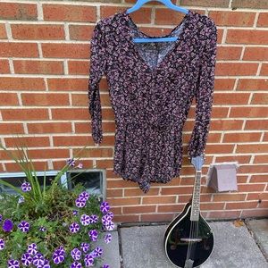 Pretty black and floral romper